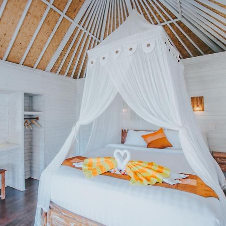 Paluh Beach Huts Нуса-Лембонган Экстерьер фото