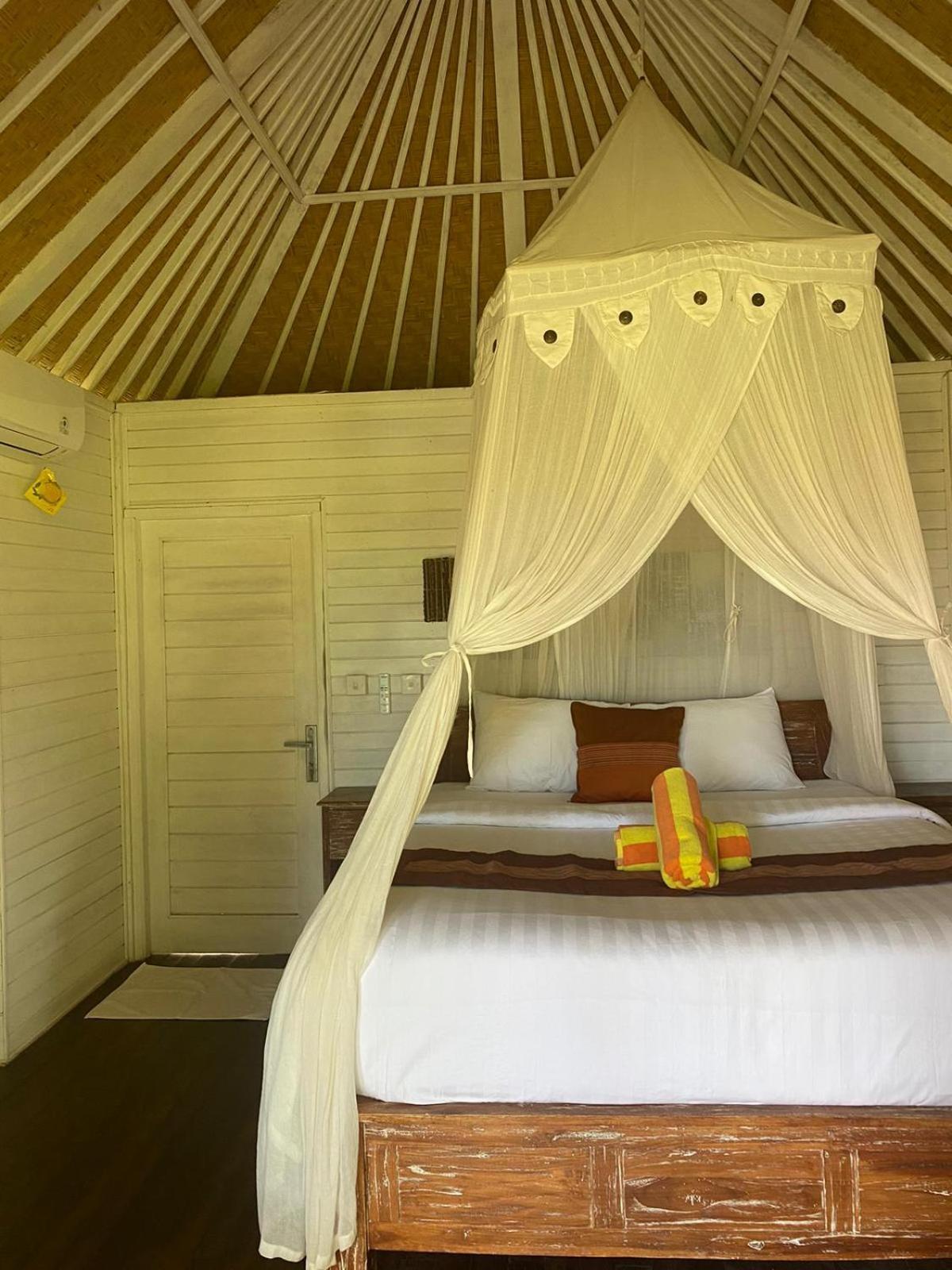 Paluh Beach Huts Нуса-Лембонган Экстерьер фото